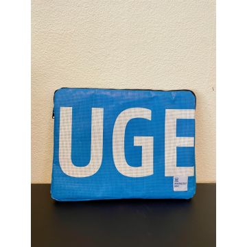 Laptop sleeve recycled - from old trade fair materials and socially responsible produced